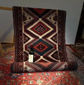 Authentic hand-knotted Yalameh Persian rug runner with diamond medallions, 197x83 cm, wool pile. persian carpet