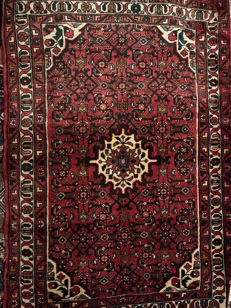 Hand-knotted Tafresh Persian rug in wool-orientallpersianrug.com-persian carpet-persian tapis Hand-knotted Tafresh Persian rug in wool, 157x110 cm, traditional Iranian floral geometric design orientallpersianrug.com-persian carpet bedroom carpet decorative rugs