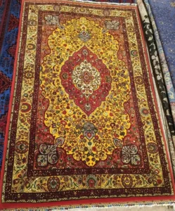 Handwoven Persian Qashqai Persian rug with orange Latchak Toranj pattern, wool, 300 x 166 cm orientallpersianrug.com 0147217785