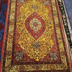 Handwoven Persian Qashqai Persian rug with orange Latchak Toranj pattern, wool, 300 x 166 cm orientallpersianrug.com 0147217785